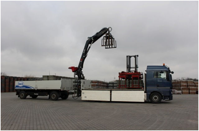 德國原裝進口的大型空心磚機一套多少錢?