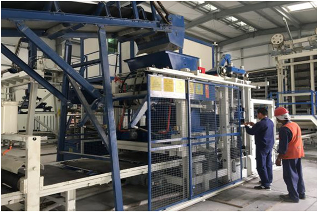 建筑垃圾制磚機