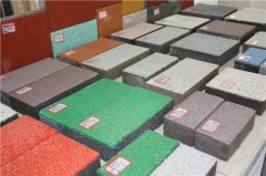 建筑垃圾制磚機(jī)設(shè)備助力鄉(xiāng)村生態(tài)環(huán)保建設(shè)！