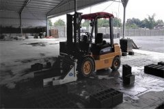 固體垃圾變廢為寶，泉工磚機(jī)做了什么？