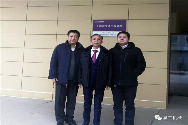 透水磚機模具的使用和安裝注意事項