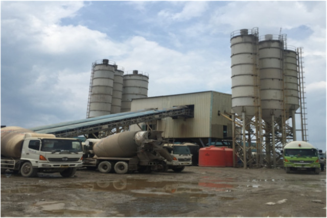 全自動透水磚機廠家價格批發配料機出口印尼